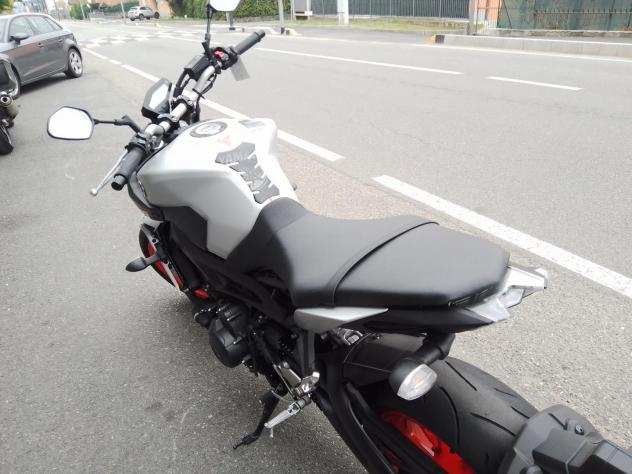 Yamaha - MT 09 - Km. 3344, Euro 8000
