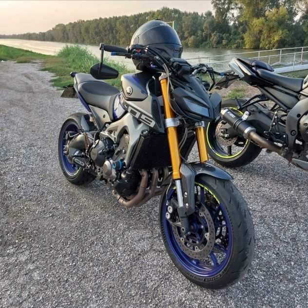 YAMAHA MT09