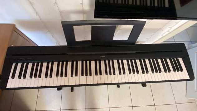 Yamaha P-45 88 Tasti Pesati Pianoforte Digitale - Nero