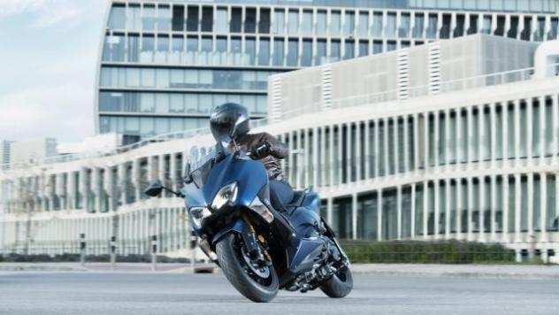 Yamaha T-Max 530 DX Abs my17