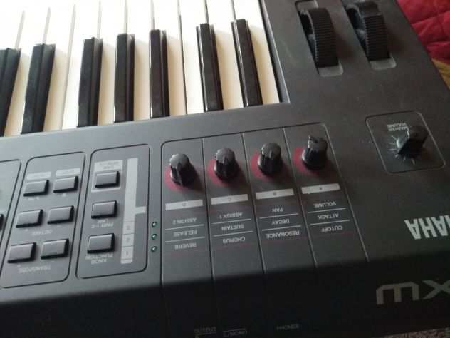 Yamaha tastiera sintetizzatore MX49