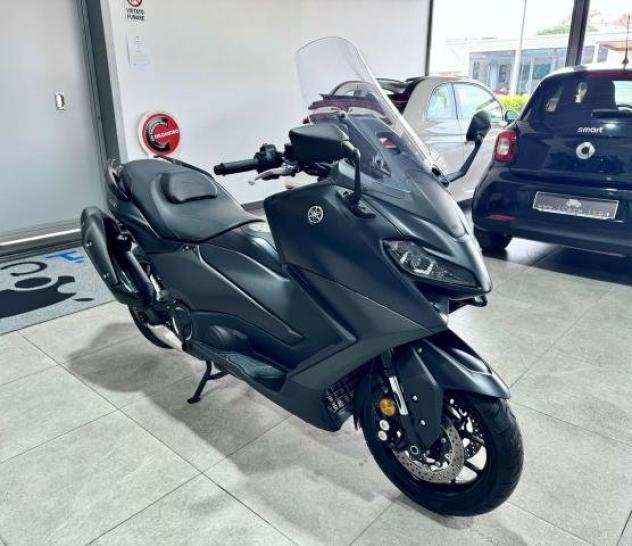 Yamaha TMAX 560 ABS Matt Black