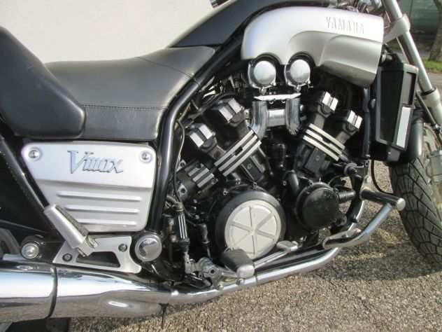 Yamaha Vmax 1200