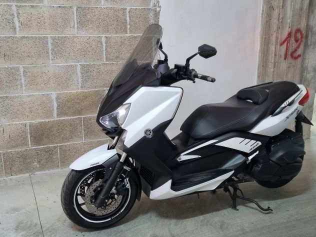 Yamaha X-Max 400 ABS - Bianco perfetto