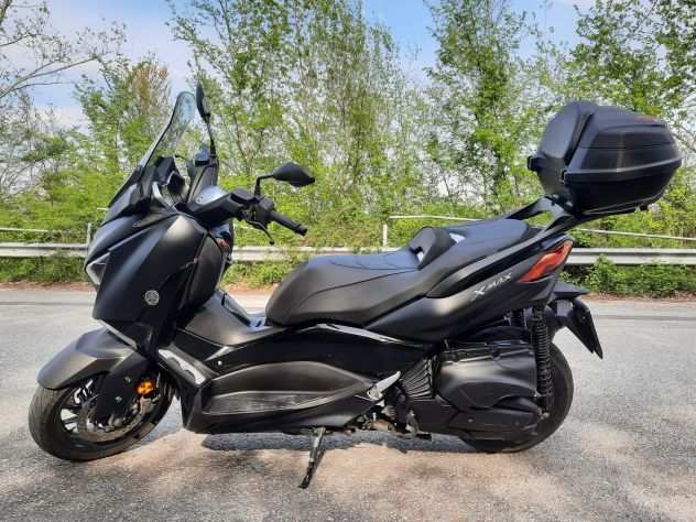 YAMAHA X-MAX 400 cc. mod. IRON MAX- Anno 2021