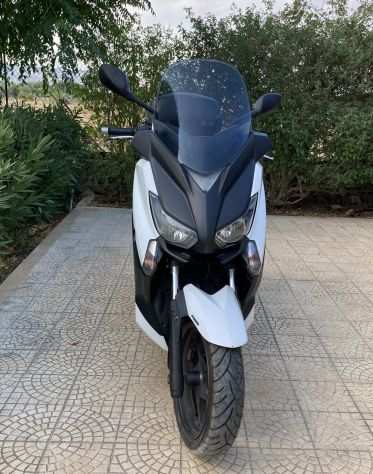 Yamaha XMAX 250 ABS