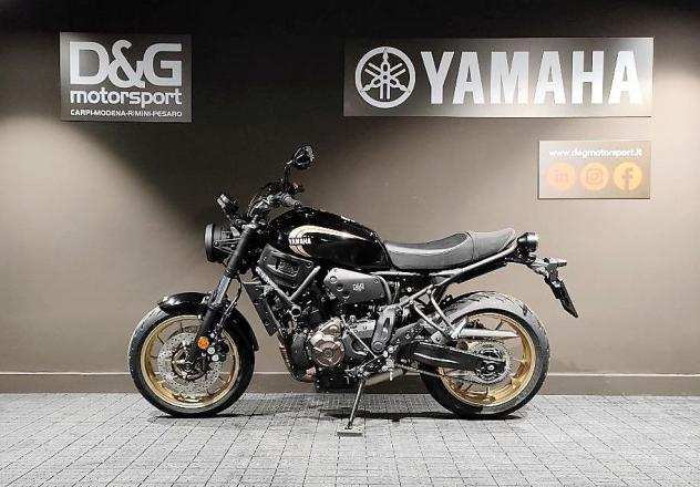 Yamaha XSR 700 YAMAHA XSR 700