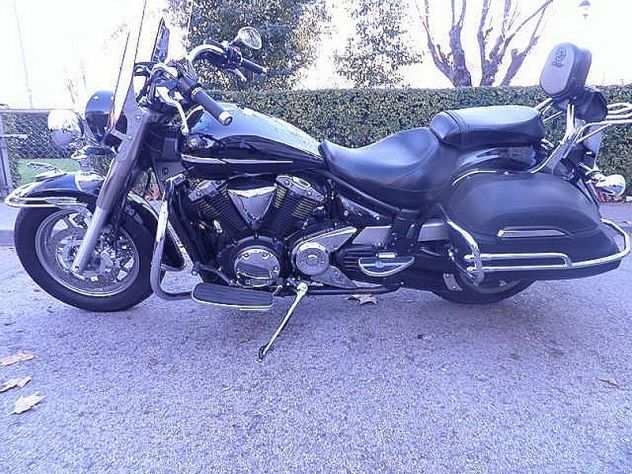 Yamaha XVS 1300 A Midnight Star