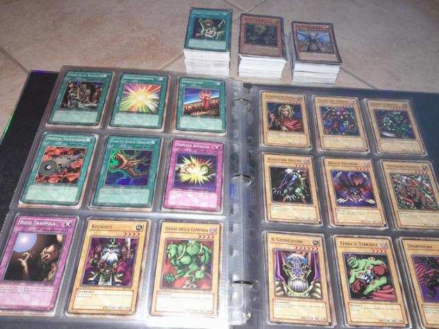 Yu-Gi-Oh Konami Complete Album - Collezione 250 carte Yu-Gi-Oh vintage - Comprese carte rare, super rare, ultra rare e rare segrete