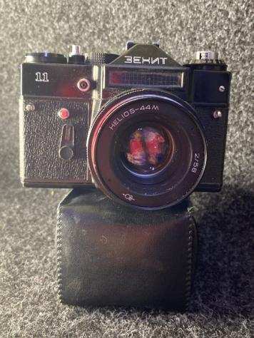 Zenit 11 Fotocamera analogica