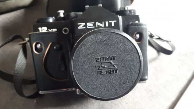 Zenit 12-XP, la prima REFLEX analogica.