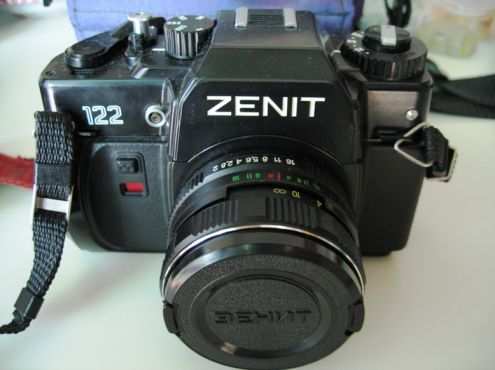 ZENITH 122 - REFLEX ANALOGICA 35mm